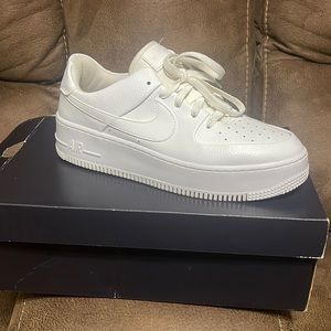 Nike Sage Low Airforces